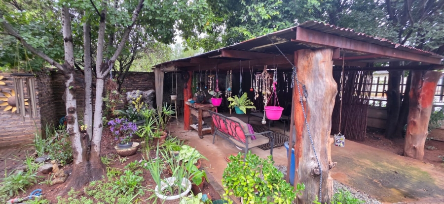 5 Bedroom Property for Sale in Stilfontein North West